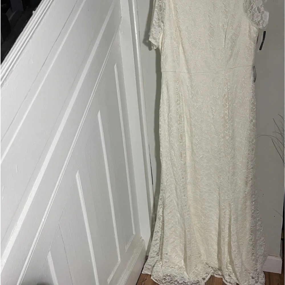 Torrid NWT Lace Wedding Dress - Picture 7 of 11